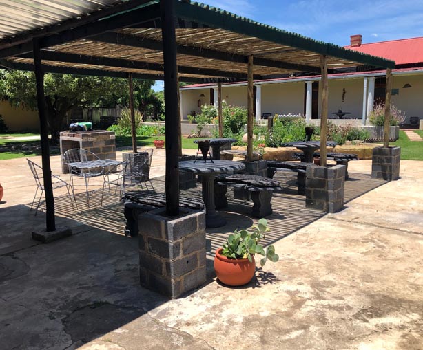 Memel_Accommodation_Memel_HoteL_Outside_Lounge_Area